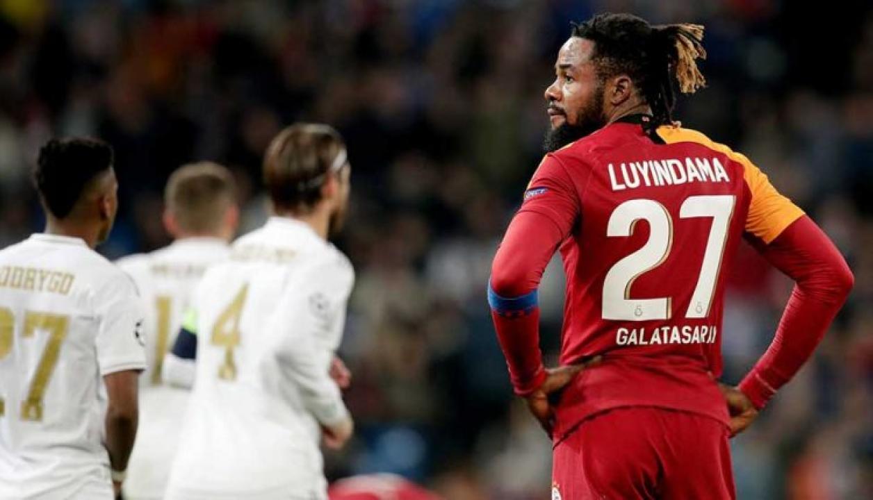 Christian Luyindama lors du match Galatasaray-Réal Madrid en Ligue des Champions de l'UEFA.