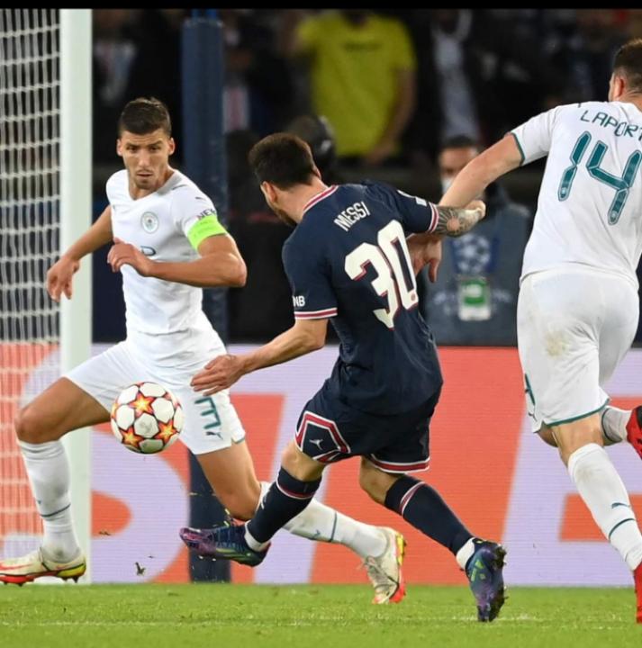 Le but de Lionel Messi face à Manchester City.