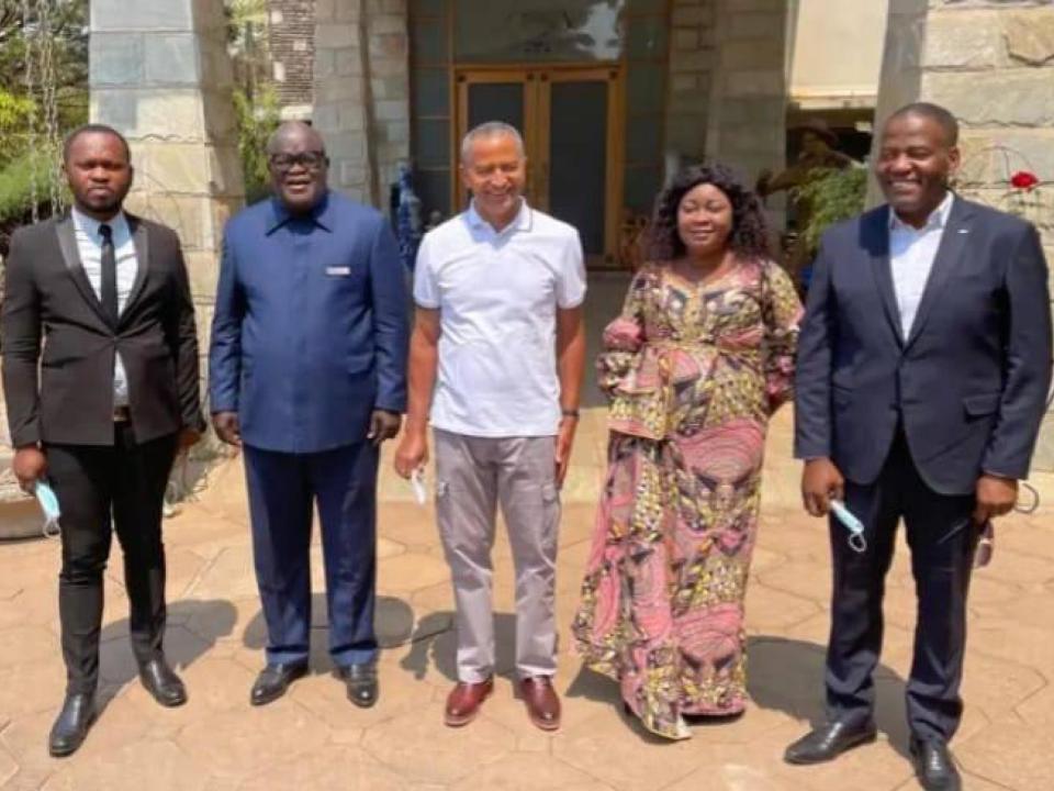A Lubumbashi, Jean-Claude Vuemba reçu par Moïse Katumbi quelques jours avant l'organisation des obsèques de Gabriel Kyungu