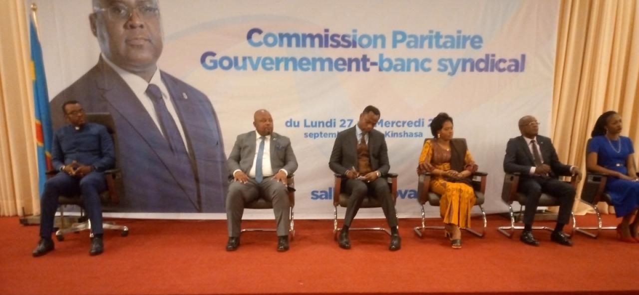 Le gouvernement et le Banc syndical en pourparlers [ photo d'illustration]