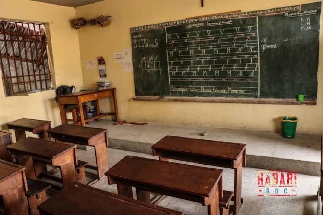Une salle de cours d'un établissement public en RDC [ photo d'illustration]