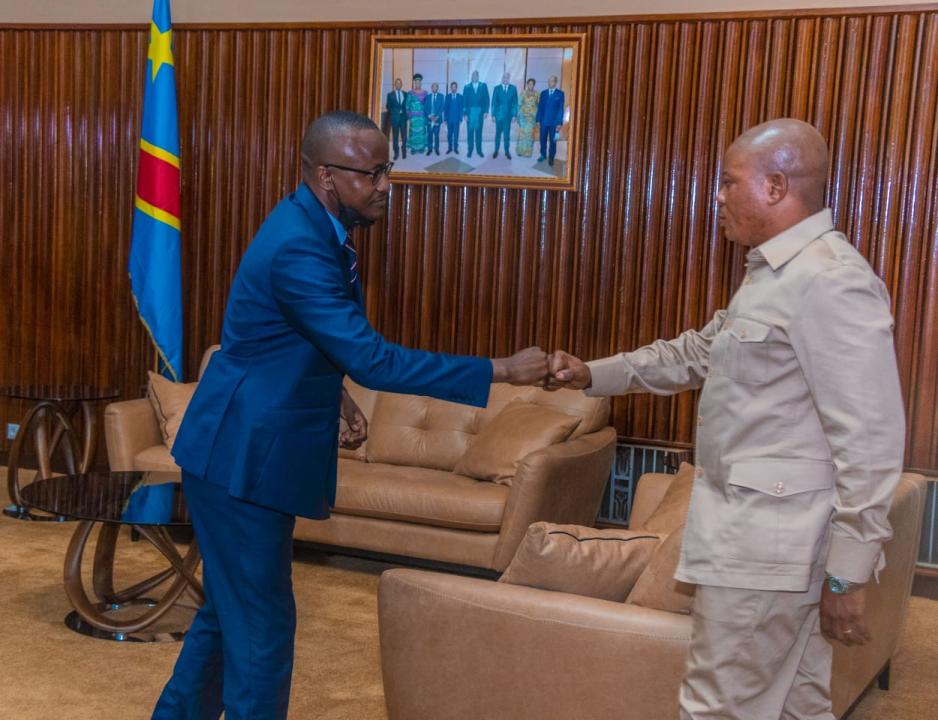 Le directeur général adjoint de la société VALORNET, Olivier Kabeya et Jean-Marck Kabund, 1er vice-président du bureau de l'Assemblée nationale