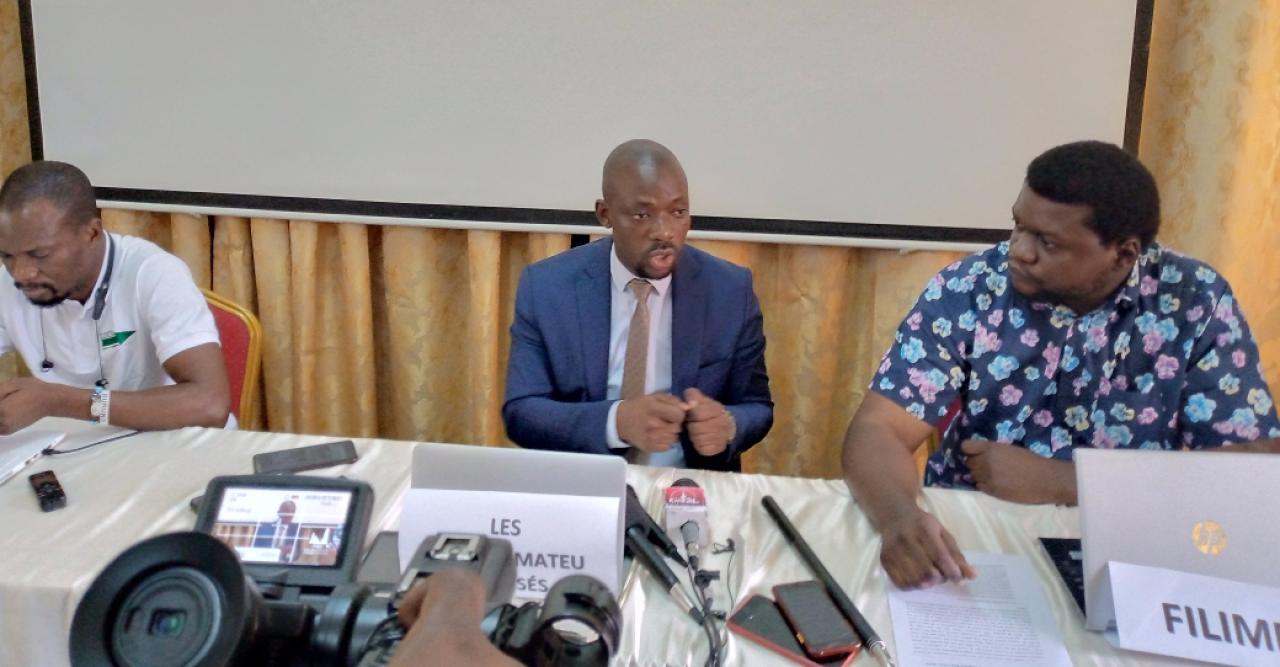 Les militants de la Lucha, Filimbi et les Consommateurs lésés, lors du point de presse conjoint, au Cepas à Kinshasa.