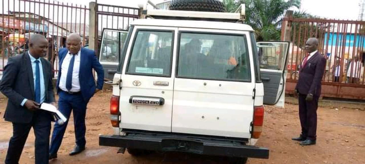Le don d'une Jeep 4x4 à la province du Kasaï