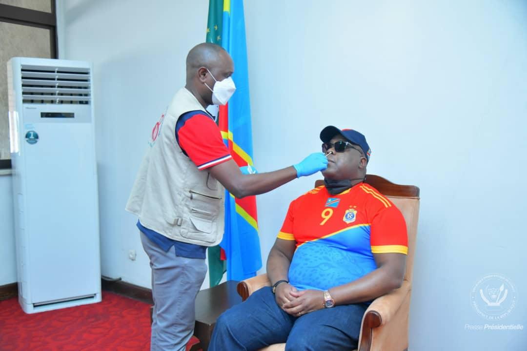 Le Chef de l'État passe son test Covid rapide et gratuit au Stade des Martyrs avant le match RDC-BENIN