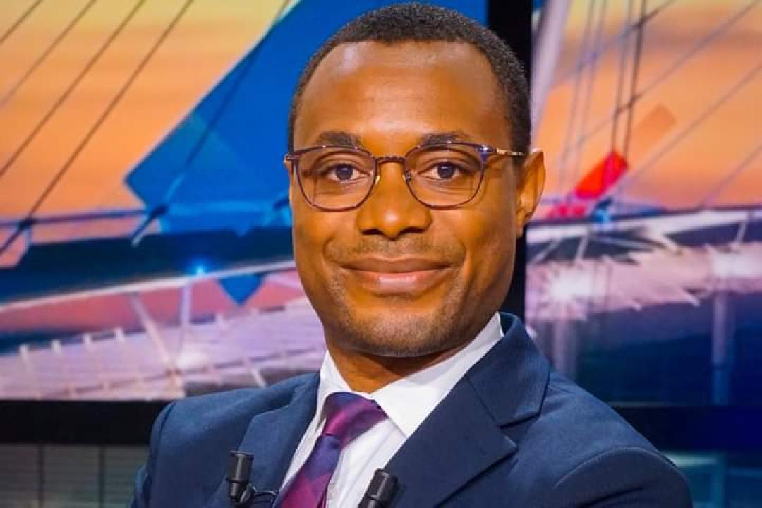 Charles Mbuya Kadiobo, journaliste de canal+ sport.