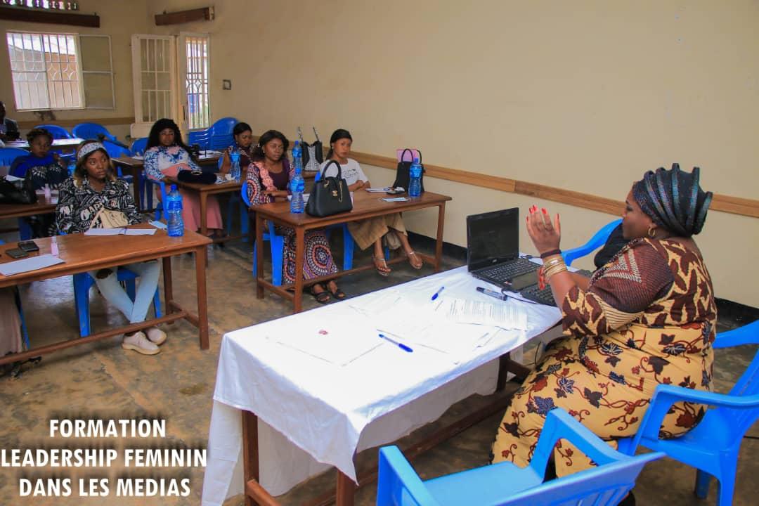 Formation leadership féminin dans les médias