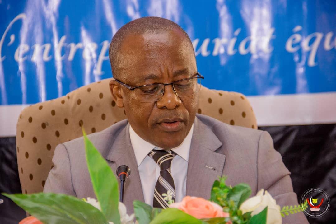 Le ministre d'État Eustache Muhanzi lors de la cérémonie du lancement du projet de réforme et dissémination des textes de Lois en faveur des femmes