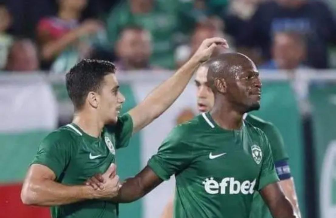 Jordan Ikoko et ses coéquipiers de Ludogorets en pleine célébration d'un but.
