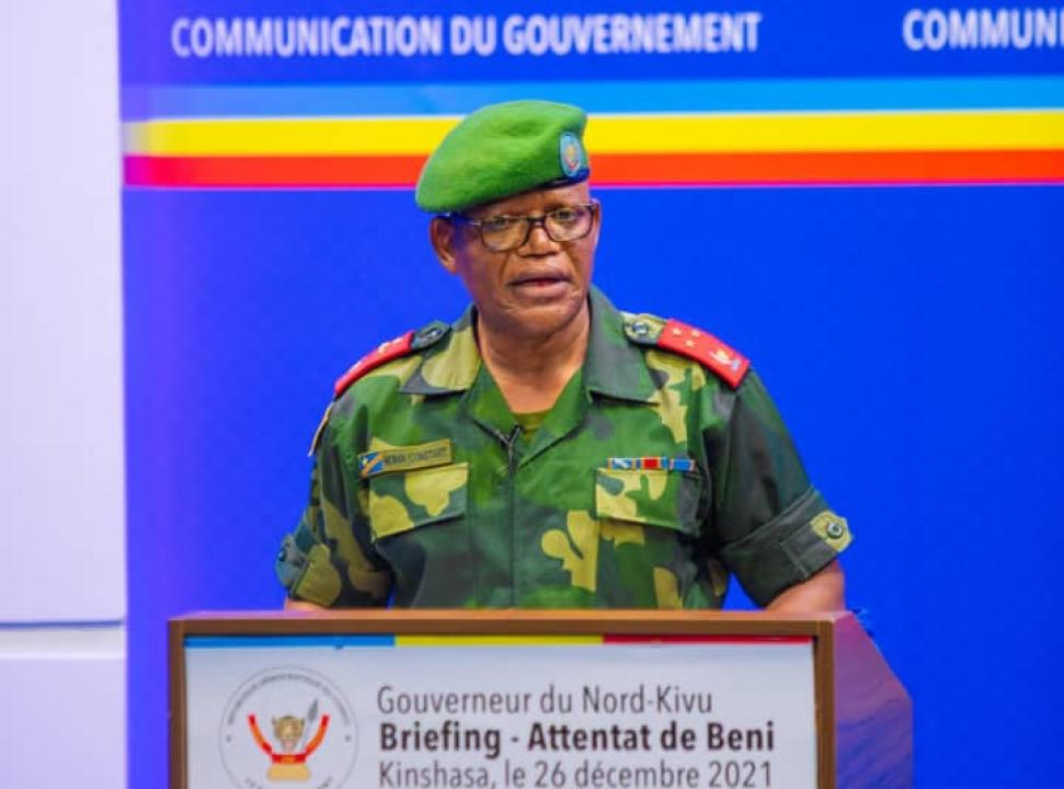 Le gouverneur militaire, Constant Ndima 