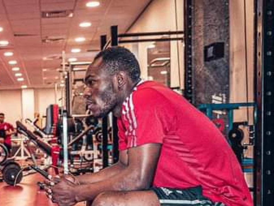 Jackson Muleka lors d'une séance d'entraînement à la salle de sport du Standard de Liège.