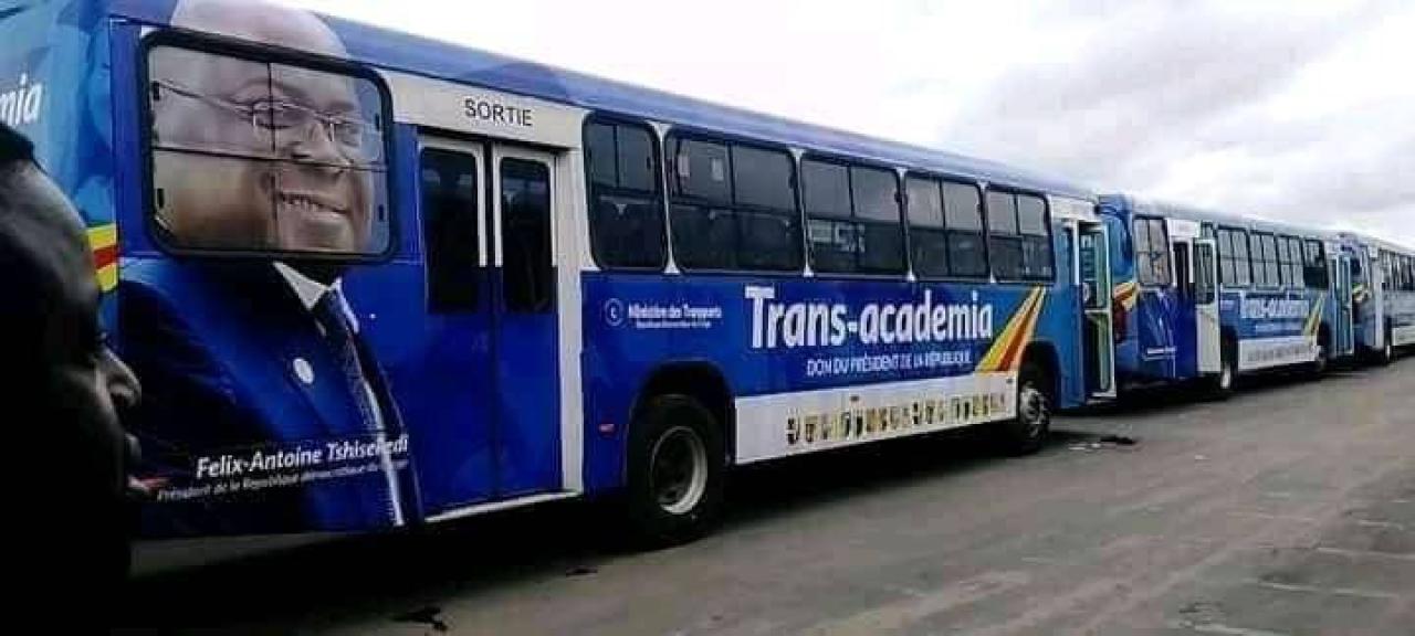Arrivée des bus TransAcademia