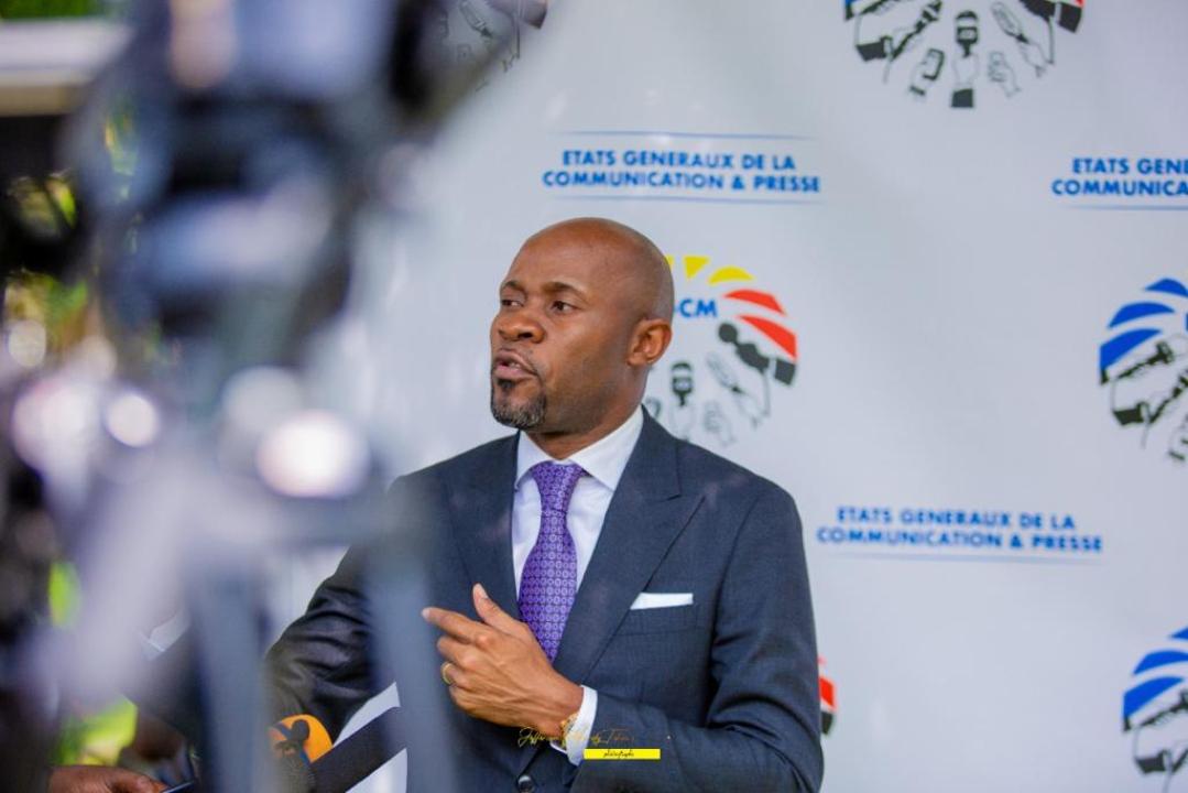 Le ministre de communication et médias en plein échange avec les patrons des médias lors des travaux des états généraux de la presse