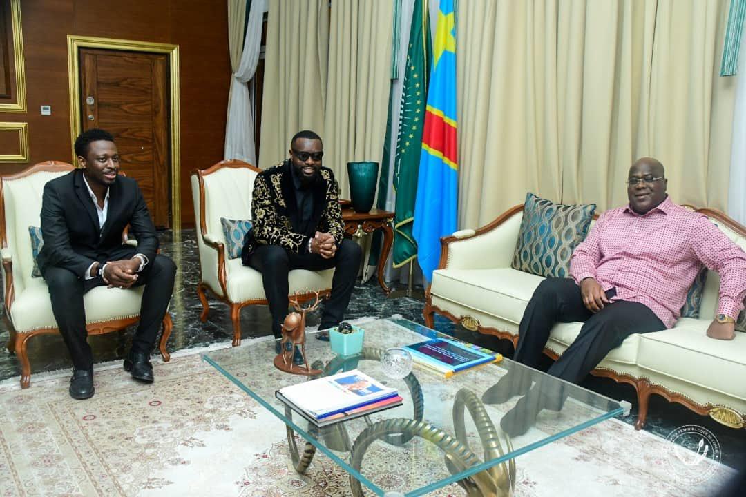 Le président Félix Tshisekedi lors d'un échange avec Maître Gims et Daju, dimanche 30 janvier