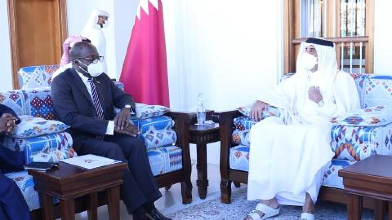 Le VPM des affaires étrangères et l'Altesse Tamin Hamad échangent sur le projet de modernisation des aéroports en RDC