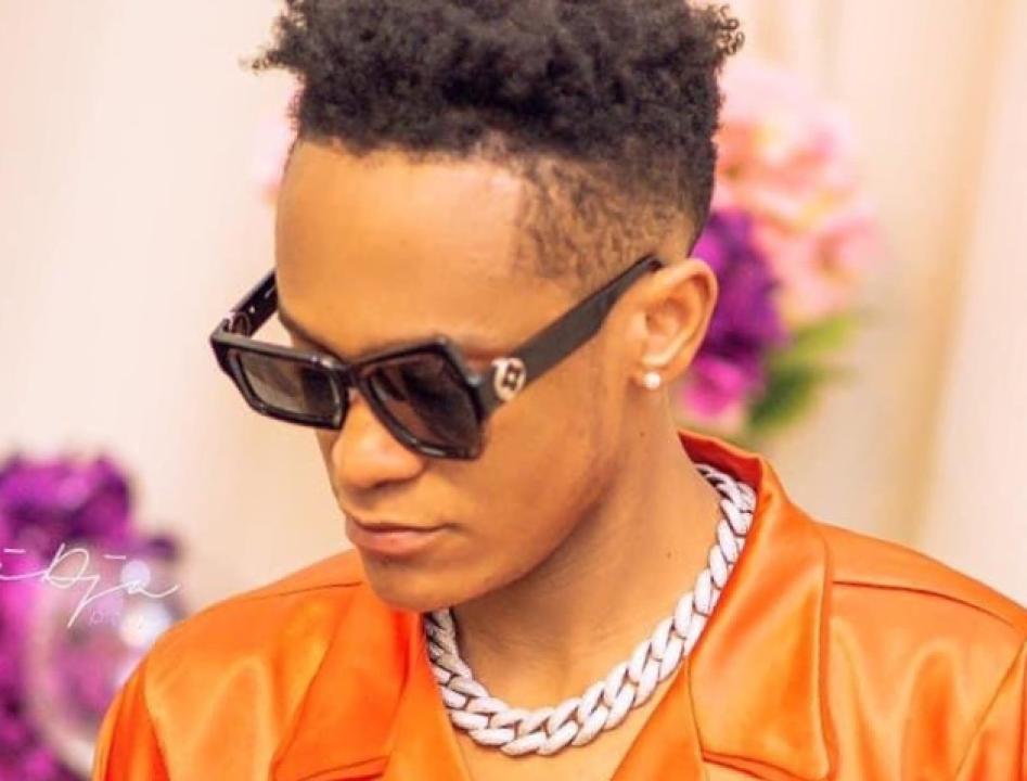 L'artiste musicien, Innoss'b, lors de la présentation de son album "Mortel-06" à Kinshasa.
