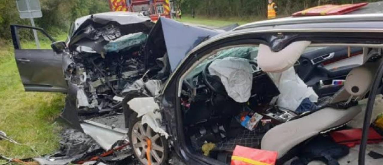 Deux voitures entrées en collision