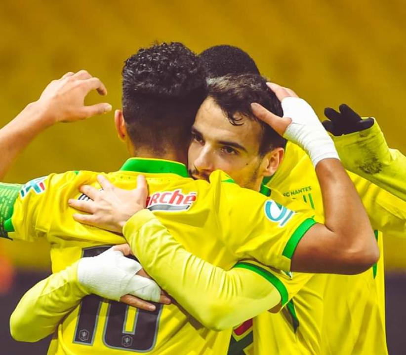 Les joueurs du FC Nantes, en pleine célébration d'un but, face à Bastia.