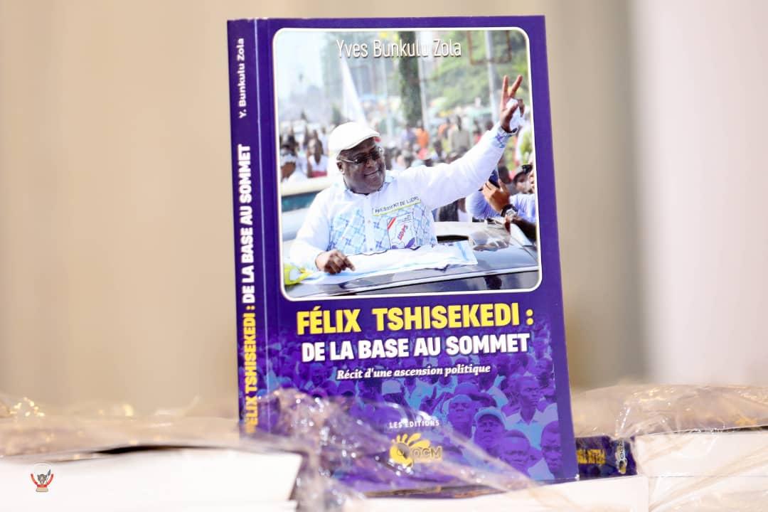 Un nouvel ouvrage sur la vie politique du chef de l'État présenté au public