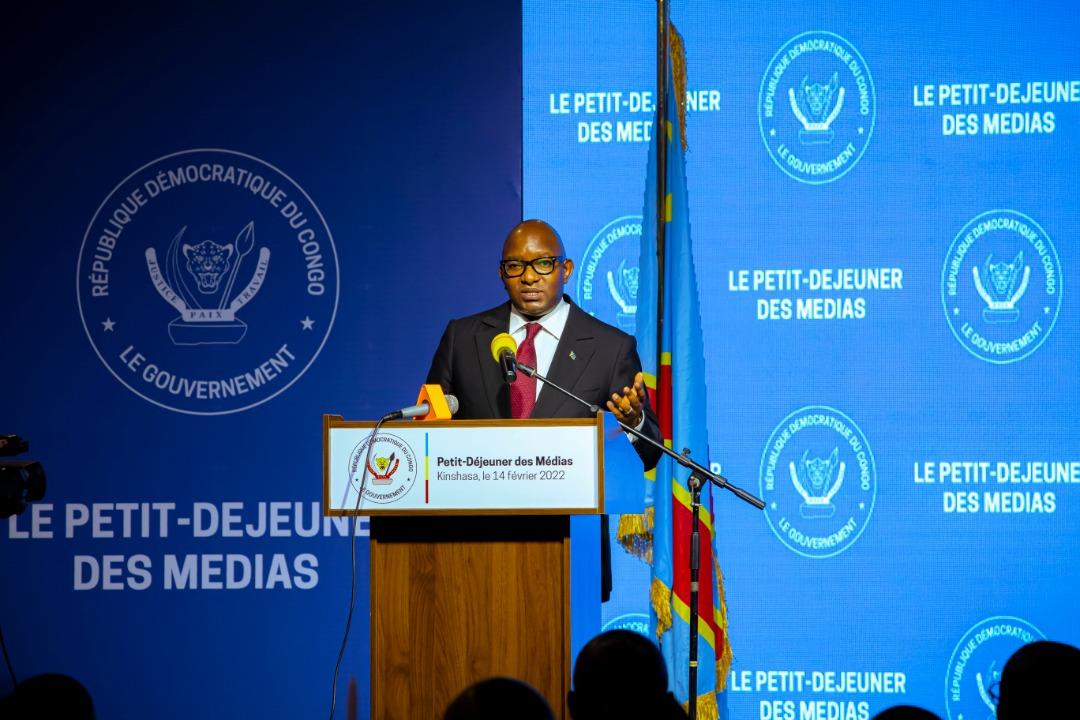 Le Premier ministre en plein échange avec les patrons des médias