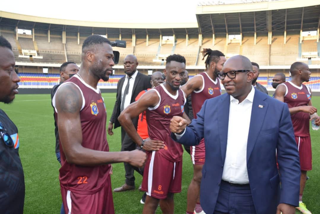 Le premier ministre encourage les léopards, un jour avant la double confrontation face aux Lions d'Atlas du Maroc