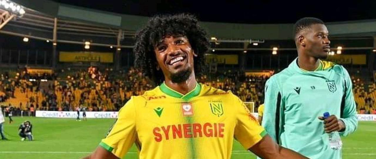 Samuel Moutoussamy en pleine célébration, sous les couleurs du FC Nantes.