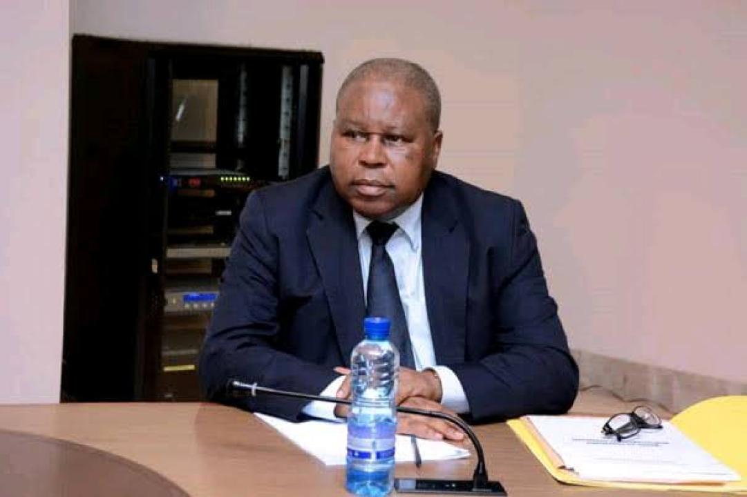 Le ministre d'état au développement rural, François Rubota