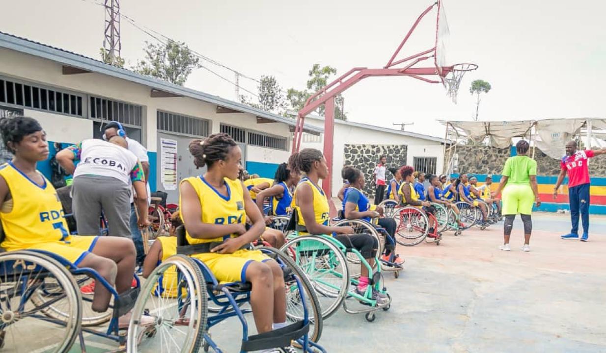Les Léopards dames Basket sur fauteuil, lors de leur première séance d'entraînement à Goma.