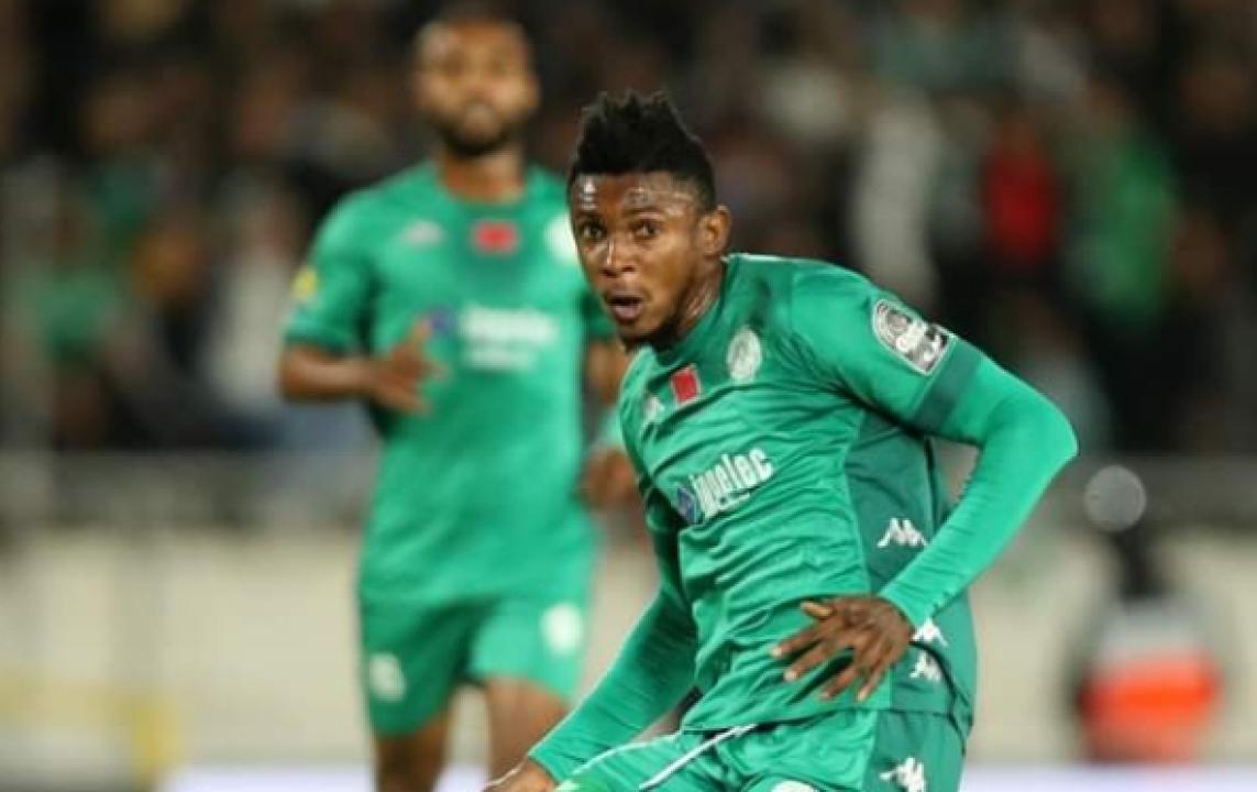 Fabrice Ngoma Luamba sous les couleurs de Raja Club Athletic.