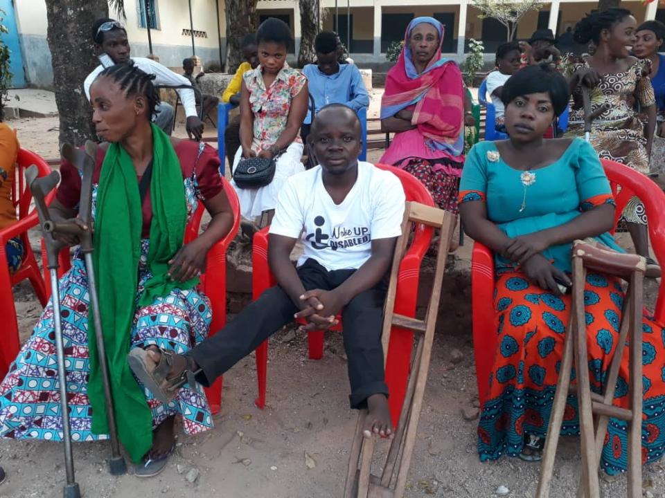 Quelques membres de la structure Wake up disabled Mouvement