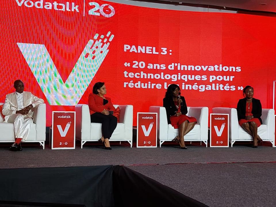Quelques panelistes lors de la conférence Davos organisée, vendredi 06 mai, par Vodacom Congo au Salon Congo du Pullman à l'occasion de ses 20 ans d'existence