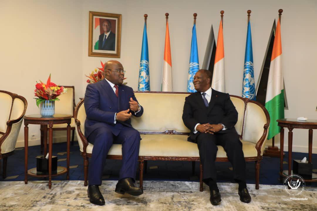 De gauche à droite, Félix Tshisekedi, président de la RDC, et son homologue ivoirien Alasane Ouattara