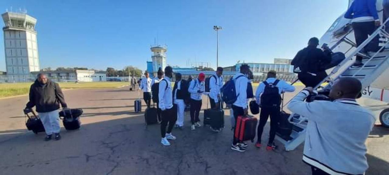 Les joueurs du TP Mazembe à l'aéroport de Luano pour Berkane