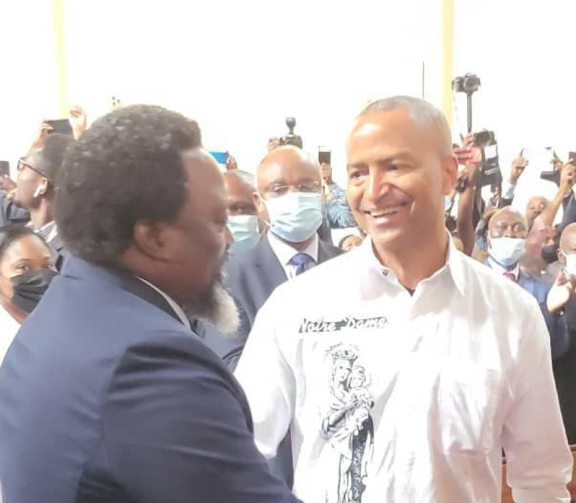 Le président honoraire Joseph Kabila et l'ancien gouverneur de l'ex Katanga Moïse Katumbi à la clôture du forum pour la réconciliation des Katangais