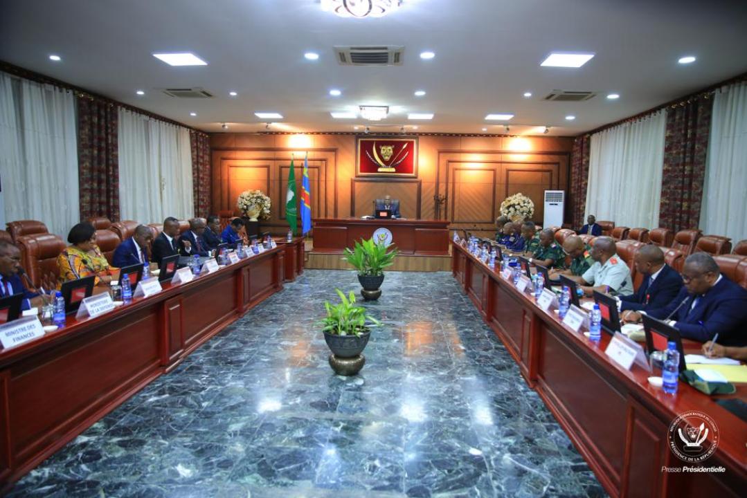 Réunion du conseil supérieur de la défense