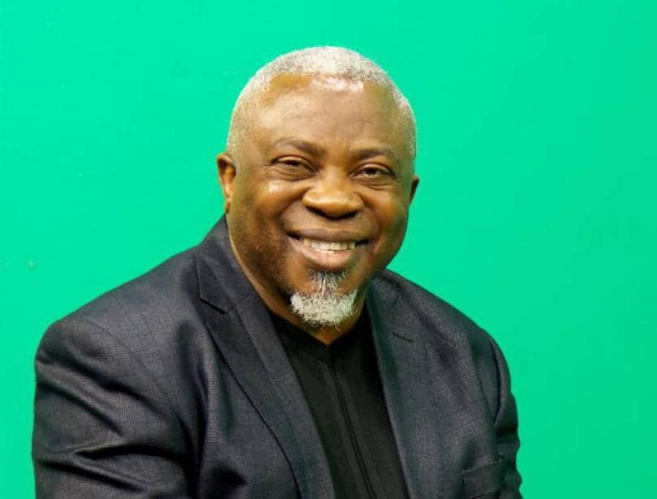 Prof Fidèle Ayu Lumeya