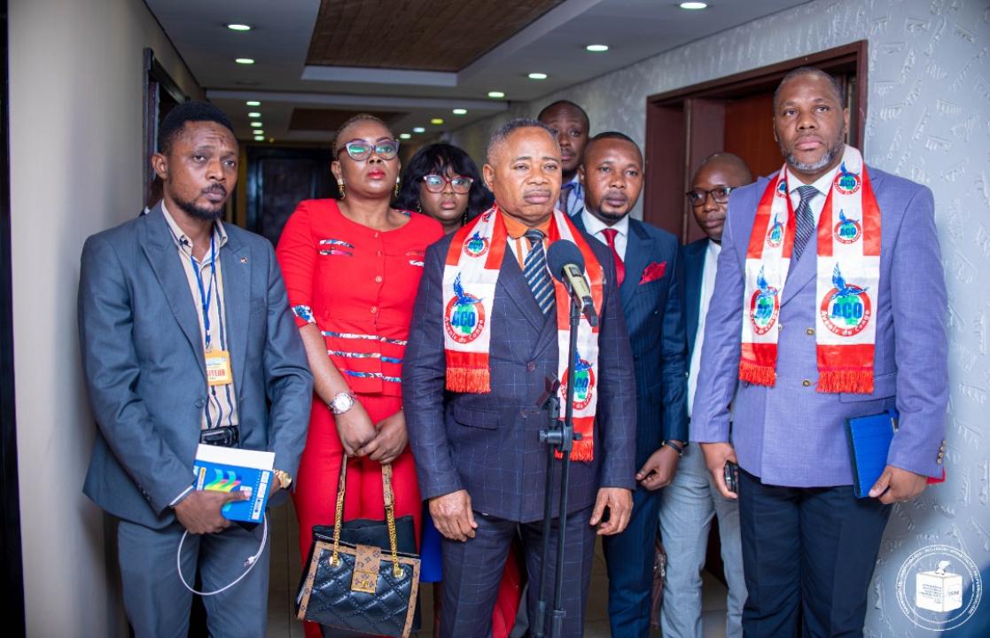 Les membres du parti Avenir du Congo à l'issue de l'audience avec les membres du bureau de la CENI