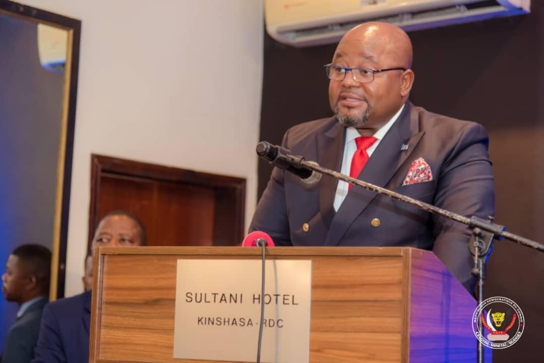 Le ministre d'État, ministre du Budget, Aimé Boji Sangara, prononce son mot d'ouverture lors du Séminaire d'orientation Budgétaire 2023