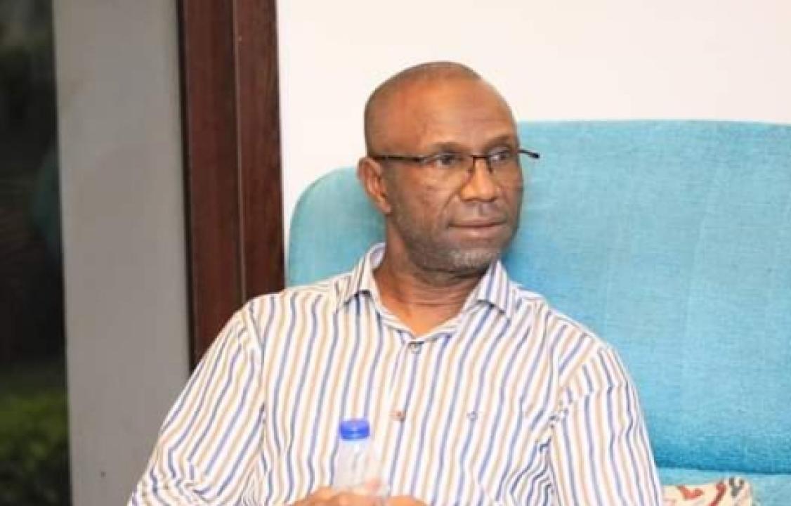 Jean-Florent Ibenge Ikwange, lors de son premier contact avec les dirigeants de Al Hilal Omdurman.