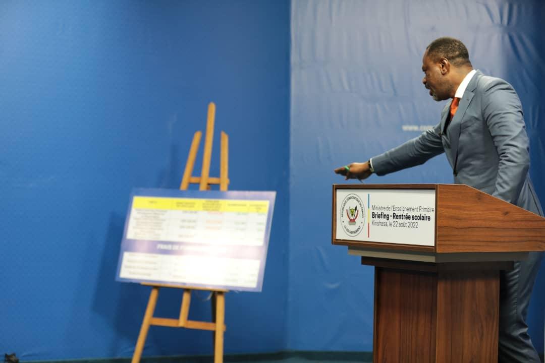 Le ministre de l'EPST, le professeur Tony Mwaba Kazadi