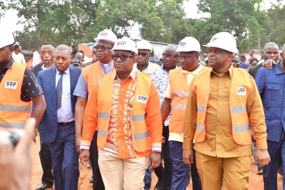 Le premier ministre à la tête d'une délégation lors de la visite de quelques infrastructures de la province du Kasaï Oriental