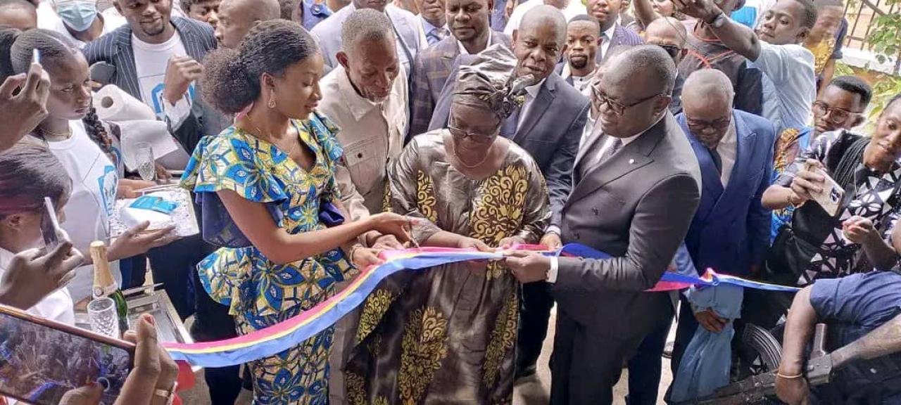 Kasaï : La vice-ministre de l’EPST inaugure la mutuelle de santé des enseignants à Tshikapa
