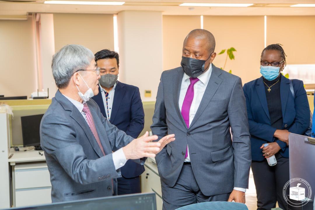 Élections 2023: à Séoul, le DG de Miru Systems rassure Denis Kadima de ...