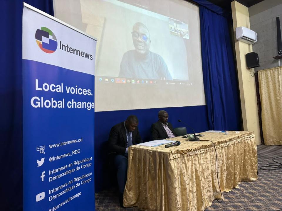 Professeur Pierre Nsana intervenant par visioconférence à l'atelier organisé par MILRDC et l'ONG Internews, mardi 13 décembre