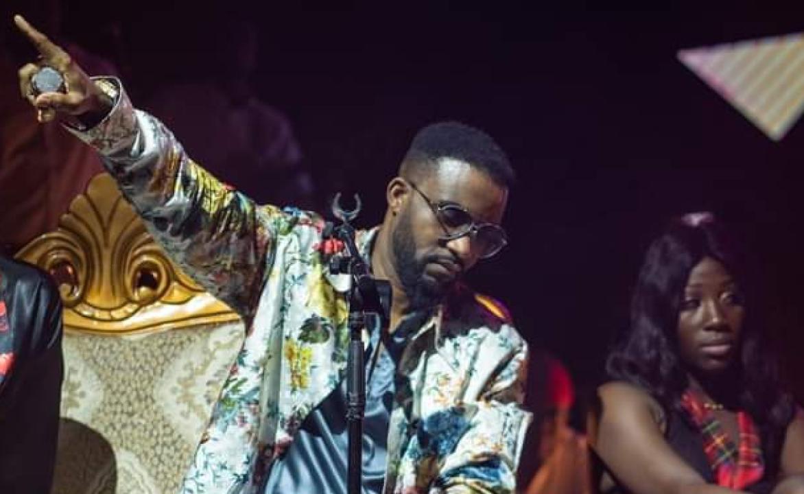 Le chanteur Fally Ipupa lors d'un concert à Abidjan. [Photo d'illustration]