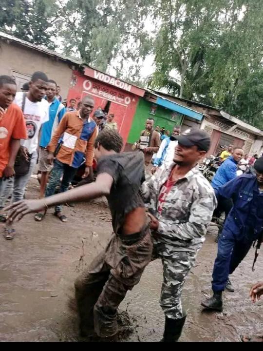 Un fou arrêté à Tshikapa après avoir tué un militaire FARDC