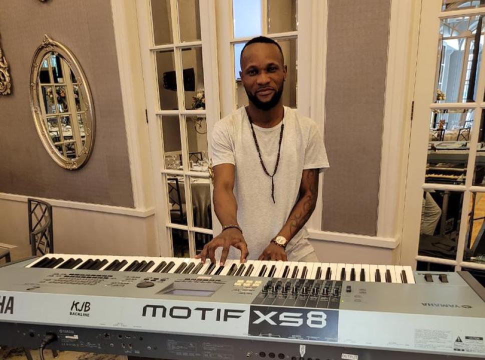 L'artiste musicien Jérémie Kitubu de Wenge BCBG