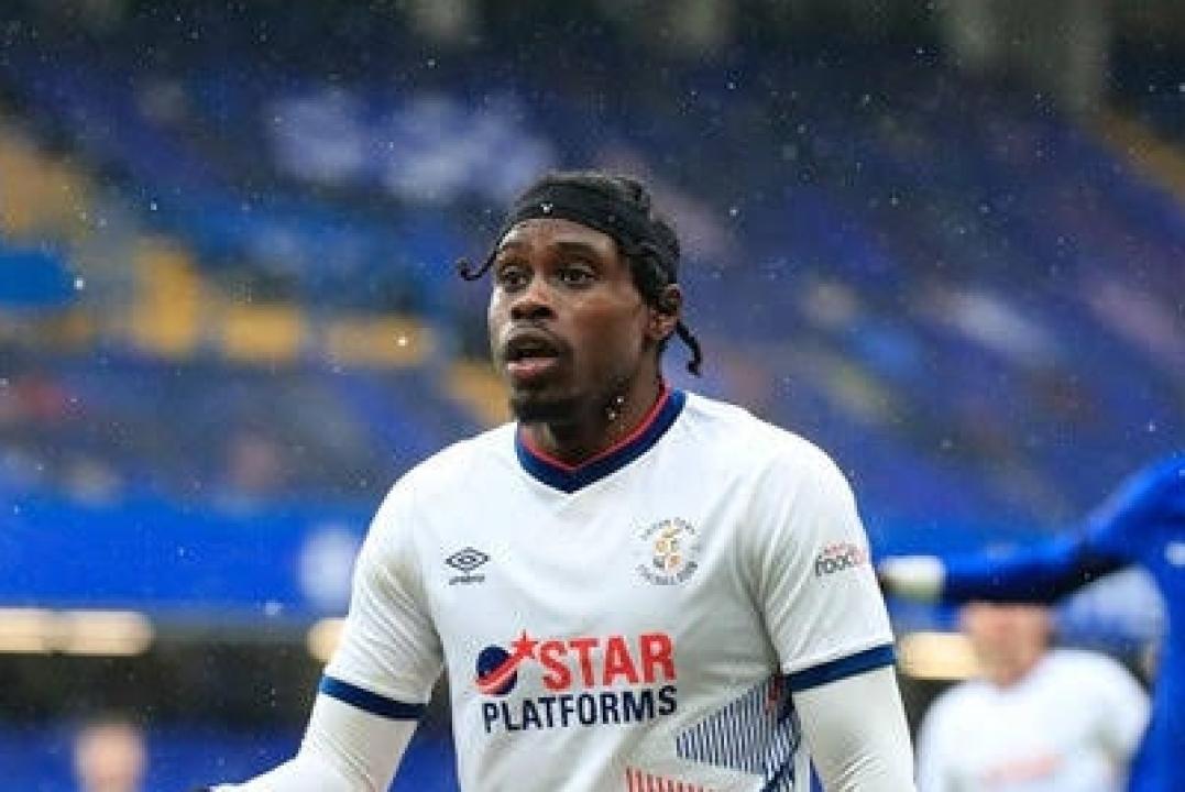 Pelly-Ruddock Mpanzu sous les couleurs de Luton Town lors d'une rencontre de Cup à Chelsea. [Photo d'illustration]