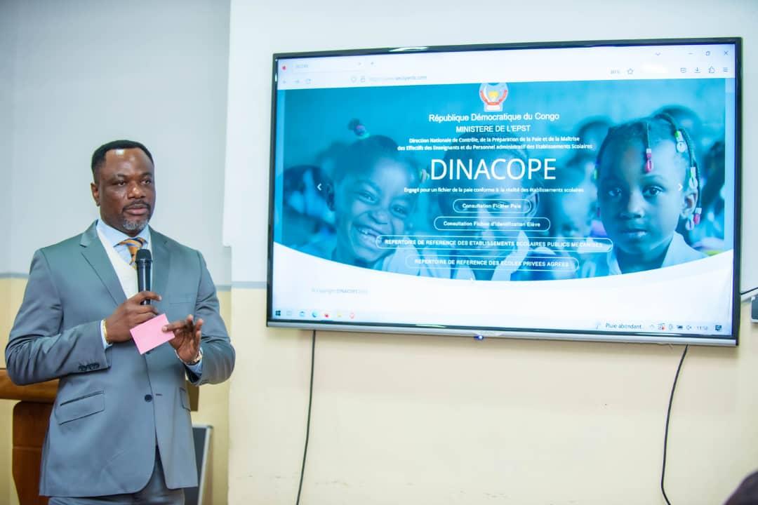 La mise en ligne du répertoire des écoles publiques par le ministre Tony Mwaba [Photo d'illustration]