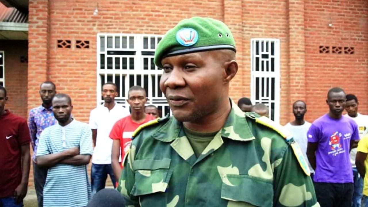 Le Lieutenant-Colonnel Njike Kaiko Guillaume porte-parole des opérations Sokola 2 et du Gouverneur de Province du Nord-Kivu